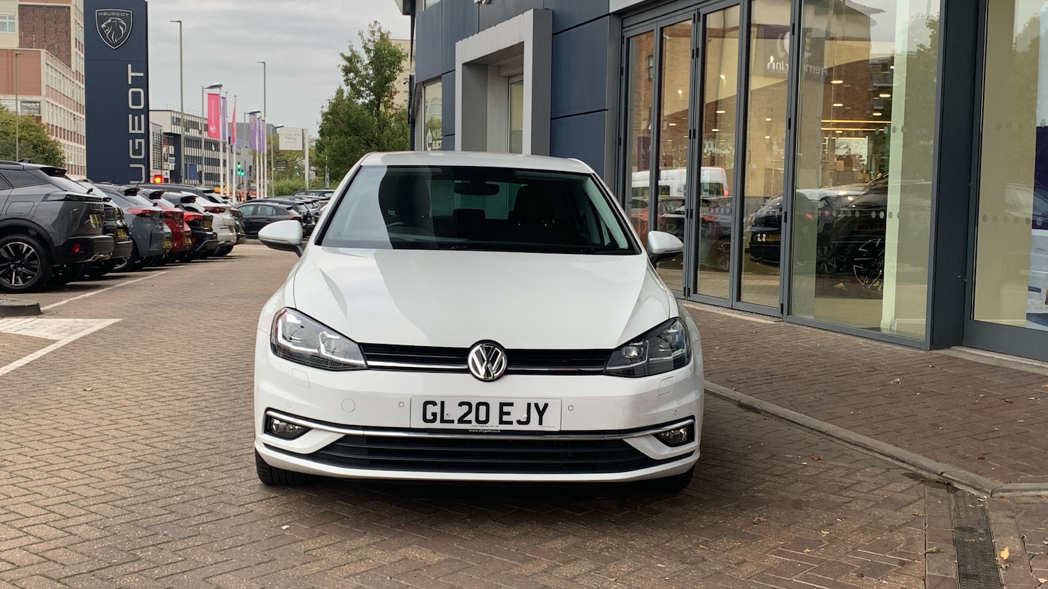 Used Volkswagen Golf 2020 for sale - 76061535: Photo 8