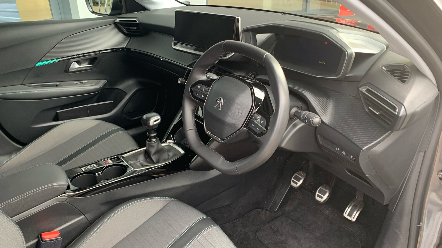 Used Peugeot 208 2022 for sale - 76458440: Photo 11