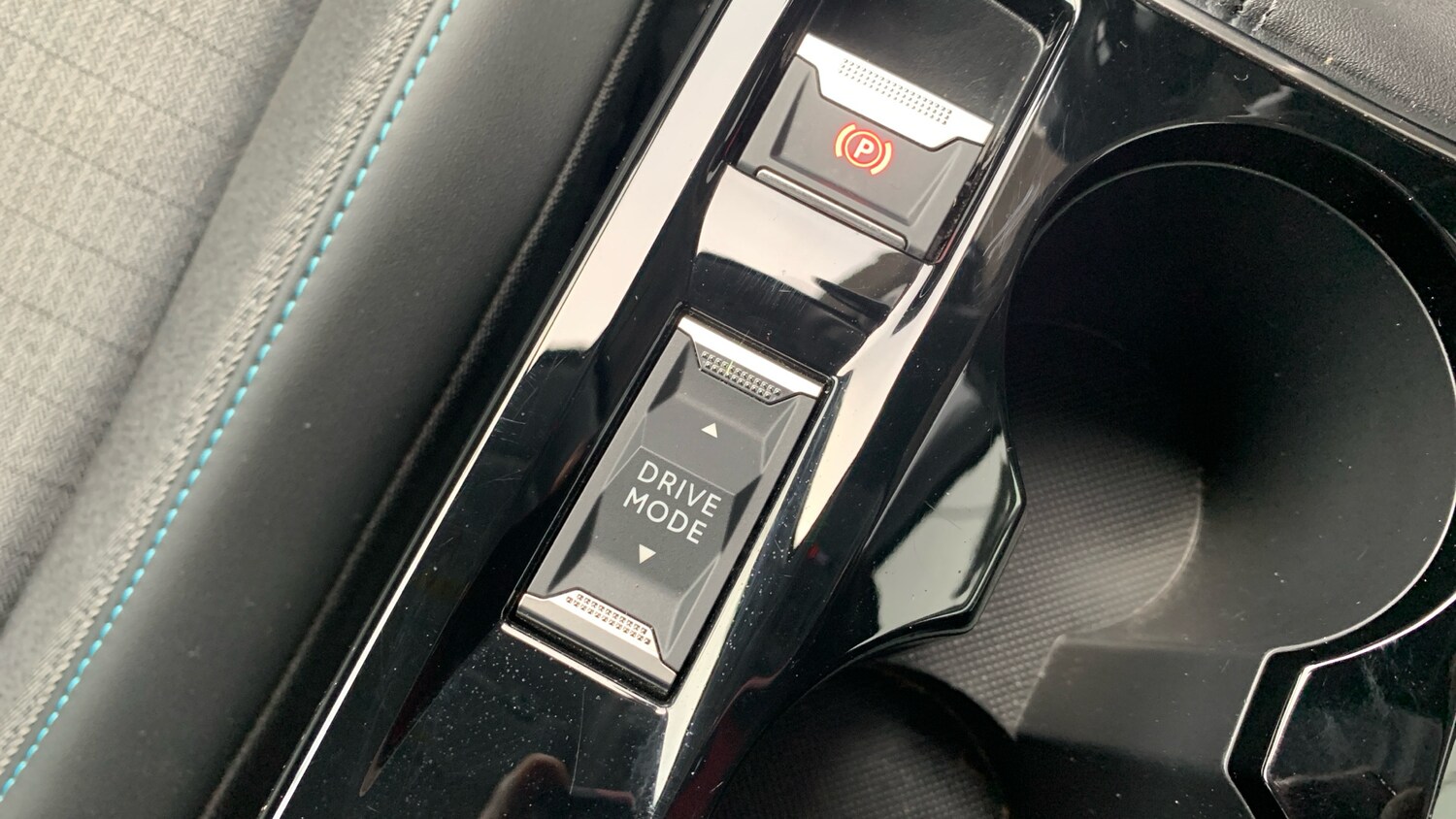 Used Peugeot 208 2022 for sale - 76458440: Photo 21