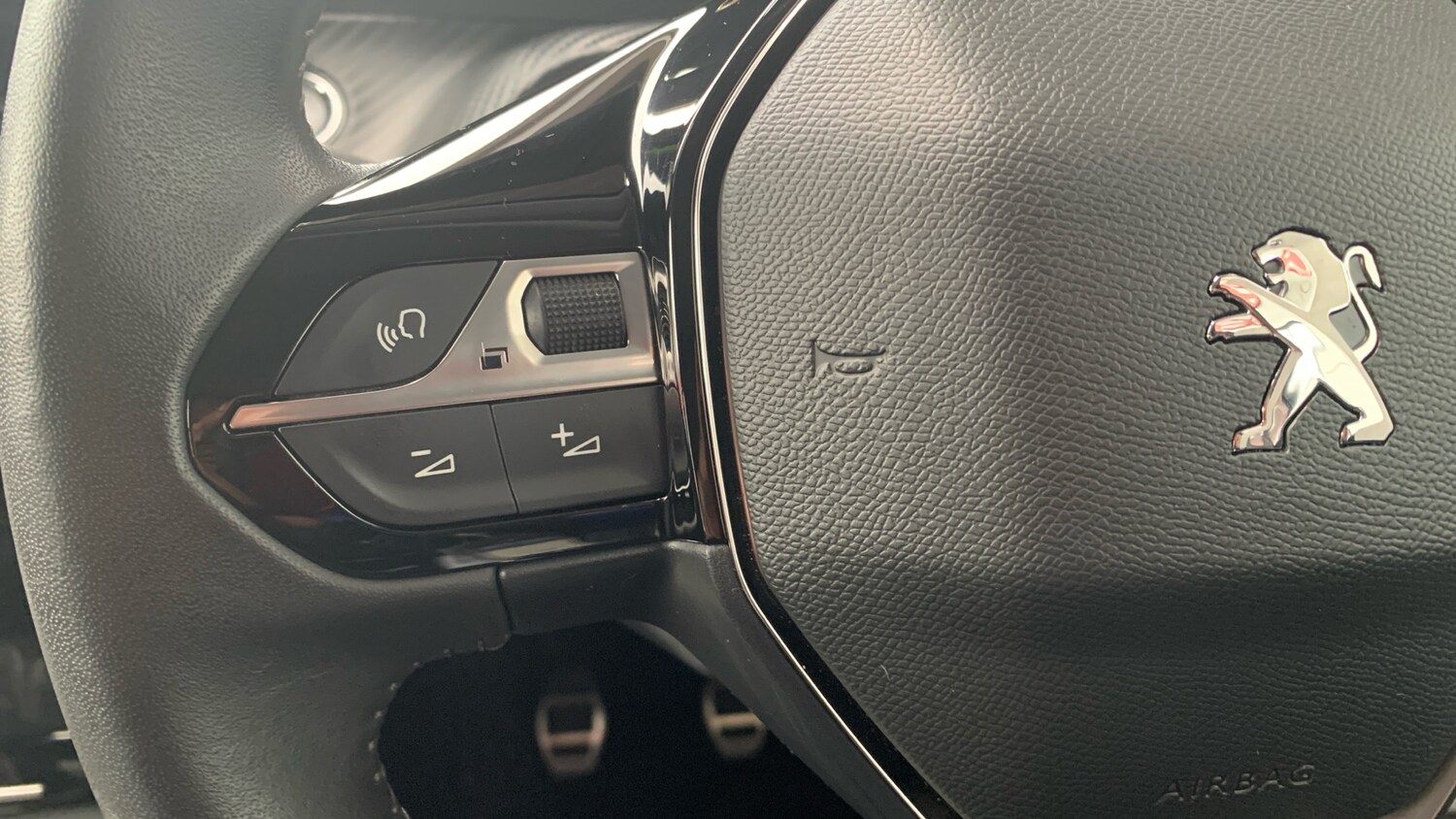 Used Peugeot 208 2022 for sale - 76458440: Photo 23