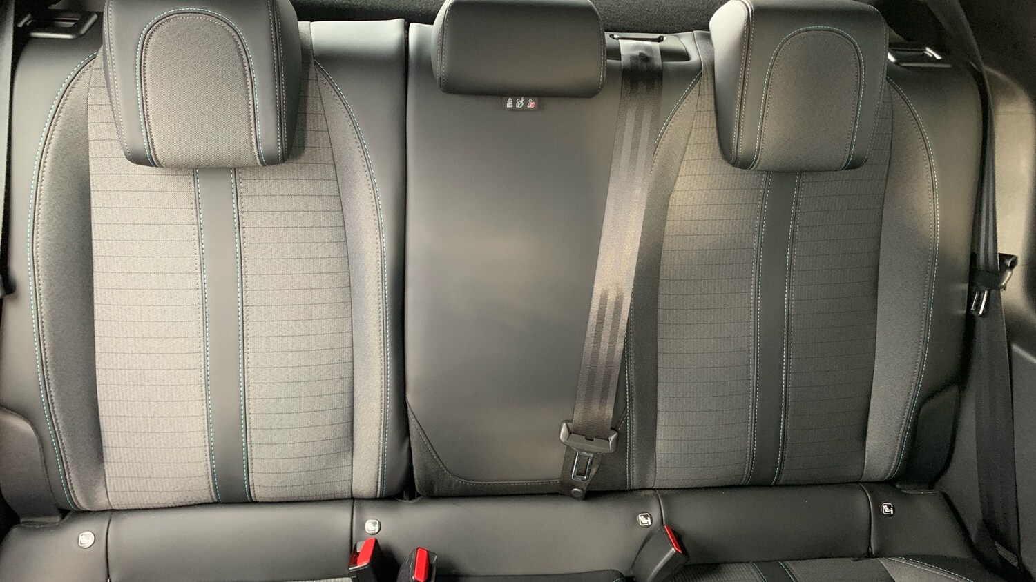 Used Peugeot 208 2022 for sale - 76458440: Photo 25