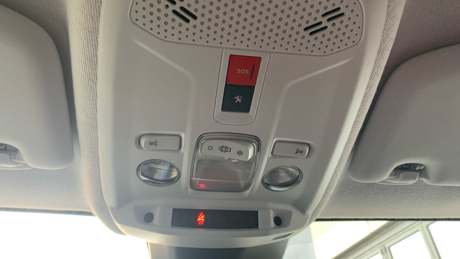 Used Peugeot 208 2022 for sale - 76458440: Photo 39