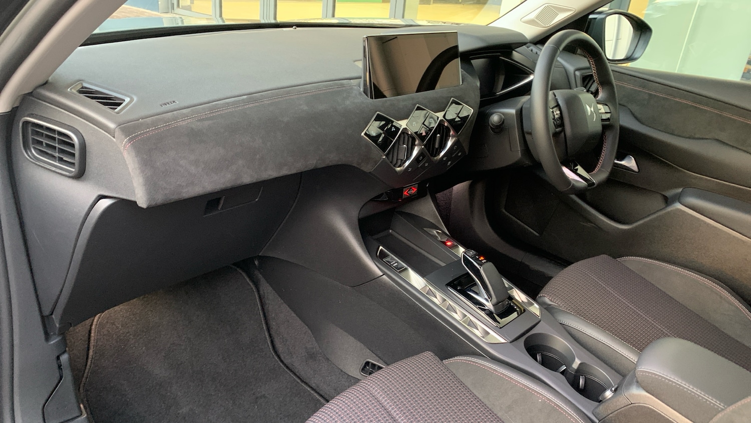 Used DS Automobiles DS 3 2024 for sale - 77204901: Photo 13