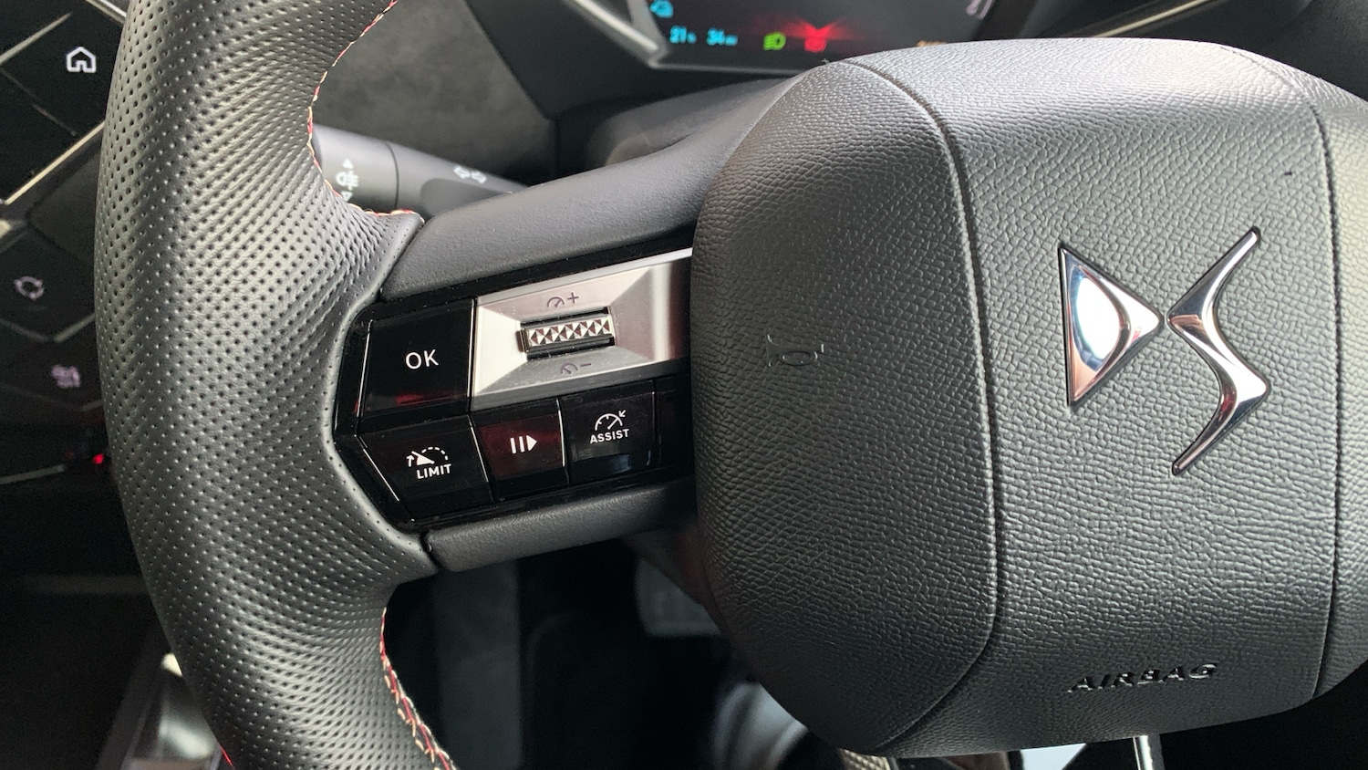 Used DS Automobiles DS 3 2024 for sale - 77204901: Photo 24