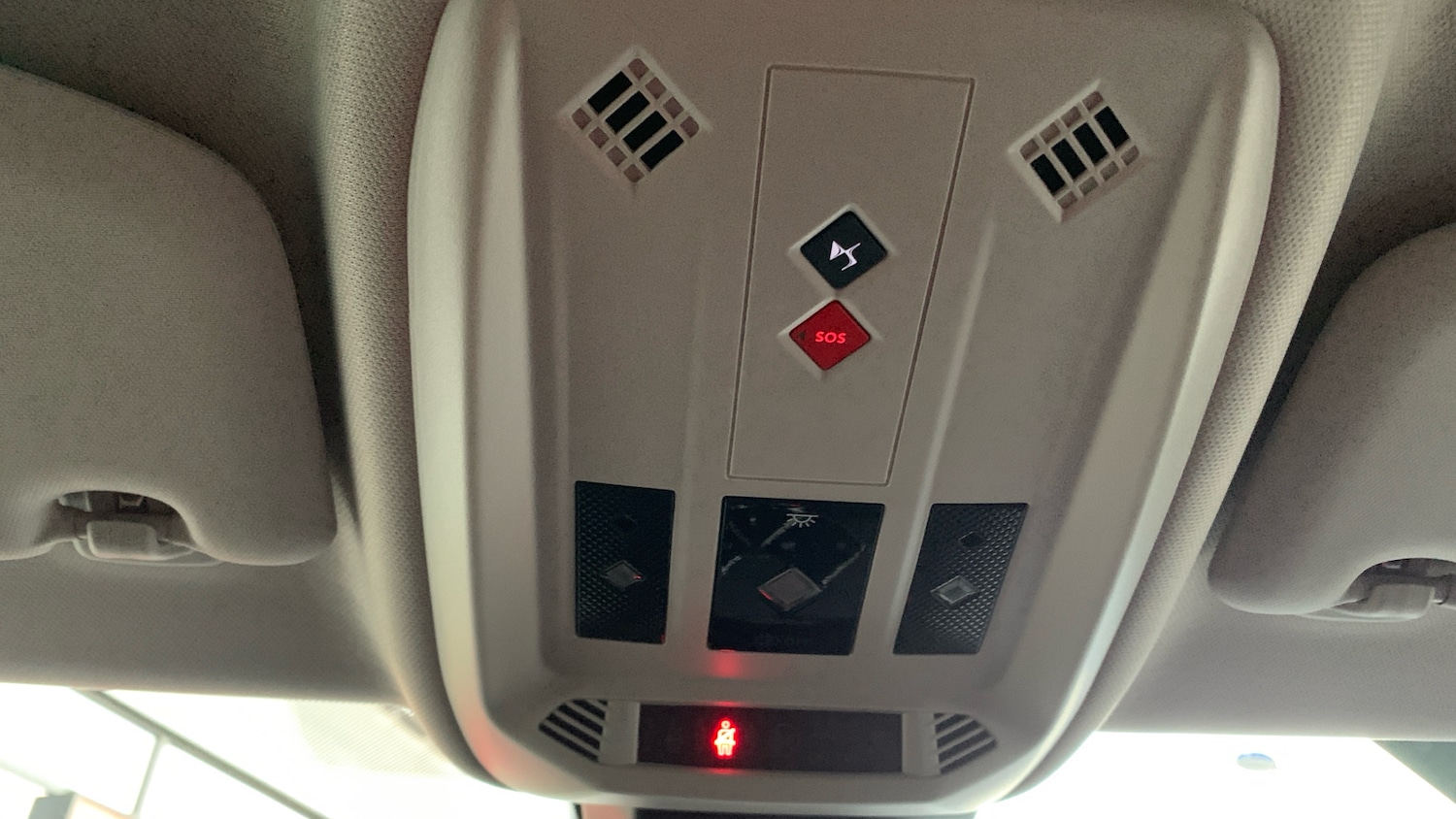 Used DS Automobiles DS 3 2024 for sale - 77204901: Photo 39