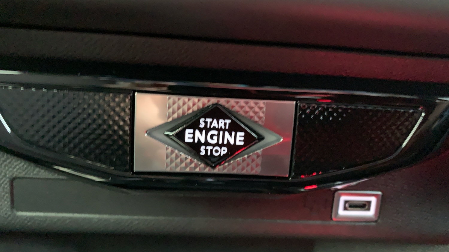 Used DS Automobiles DS 3 2024 for sale - 77204901: Photo 40