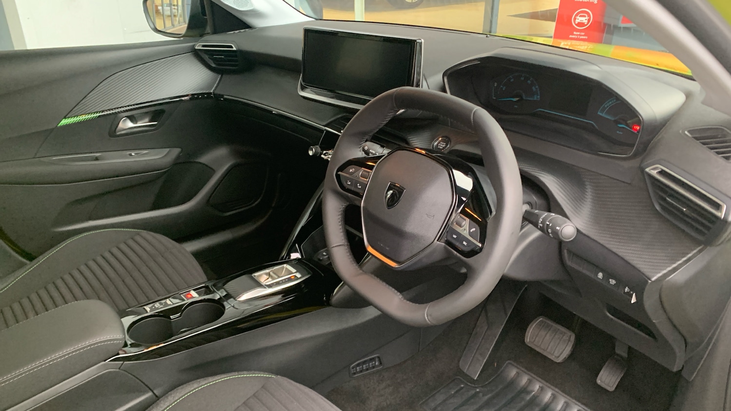 Used Peugeot 208 2025 for sale - 76927436: Photo 11