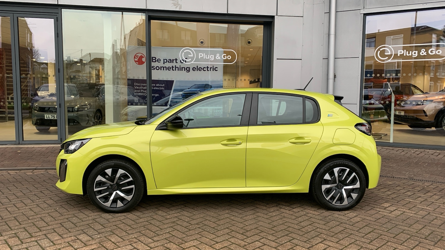 Used Peugeot 208 2025 for sale - 76927436: Photo 6