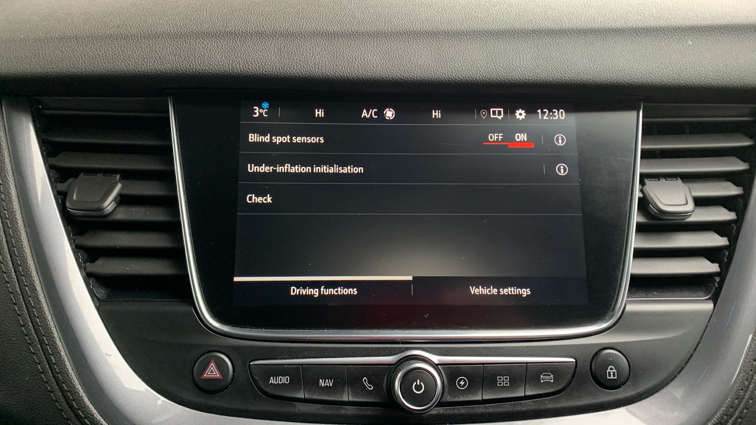 Used Vauxhall Grandland X 2020 for sale - 77121160: Photo 31