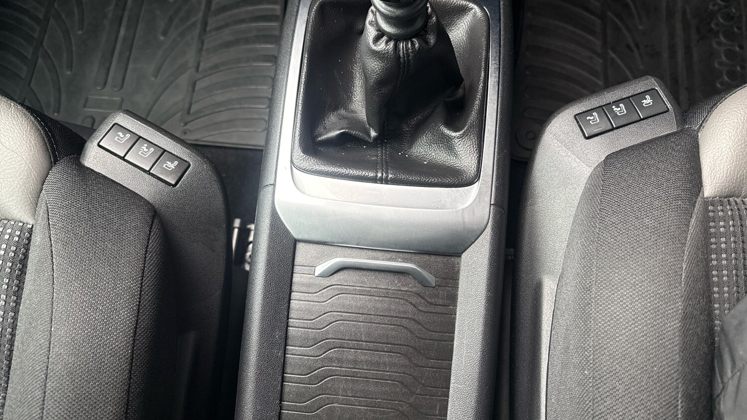 Used Citroen Grand C4 Picasso 2018 for sale - 77840631: Photo 21