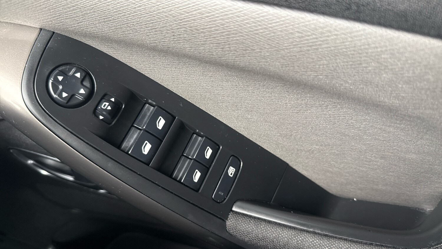 Used Citroen Grand C4 Picasso 2018 for sale - 77840631: Photo 22