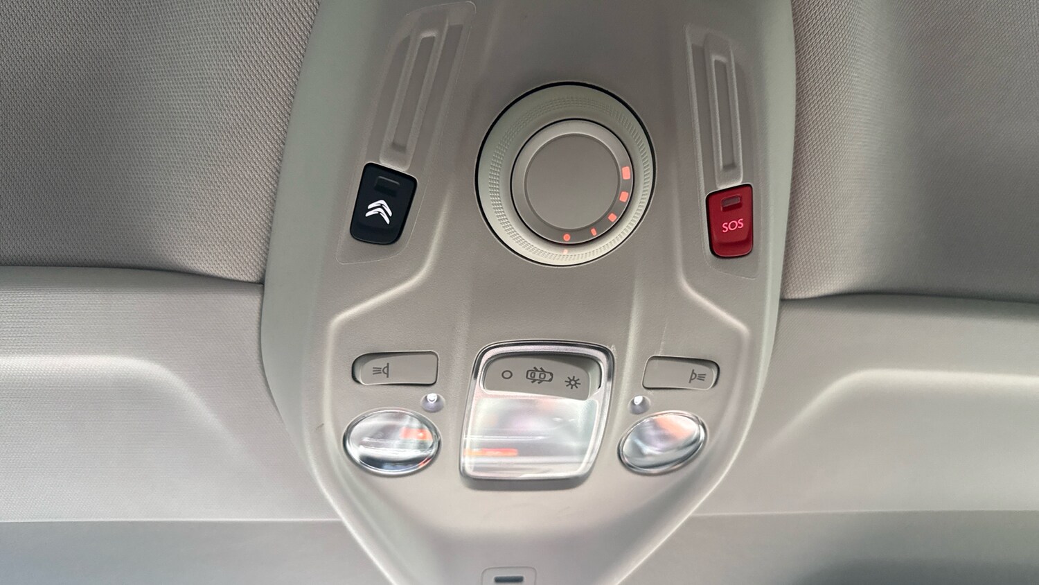 Used Citroen Grand C4 Picasso 2018 for sale - 77840631: Photo 39