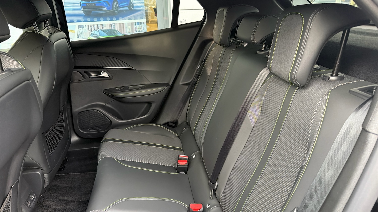 Used Peugeot 2008 2025 for sale - 78128704: Photo 32