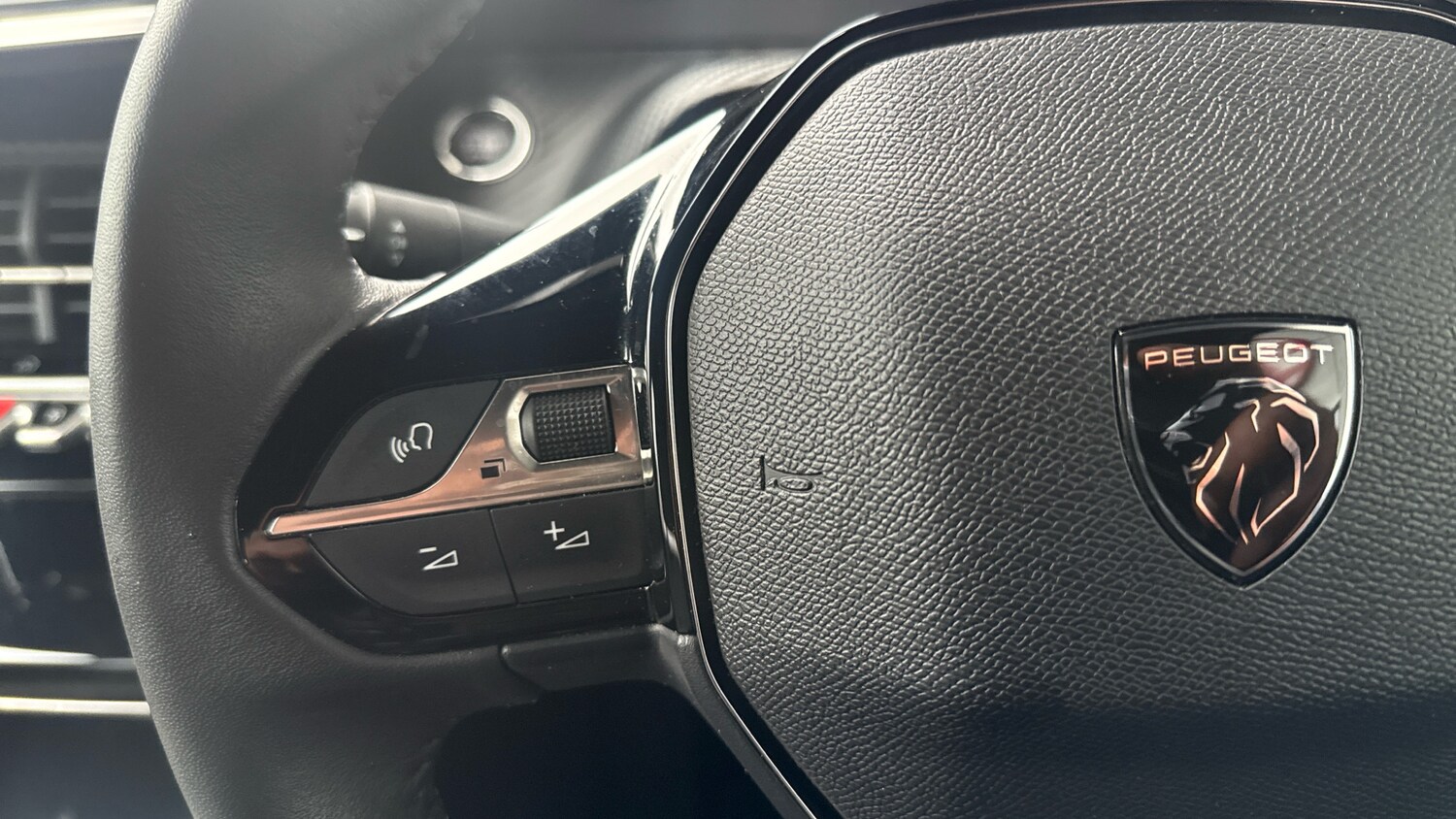 Used Peugeot 2008 2024 for sale - 77794786: Photo 23