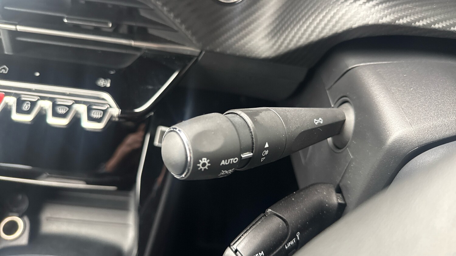 Used Peugeot 2008 2024 for sale - 77794786: Photo 27