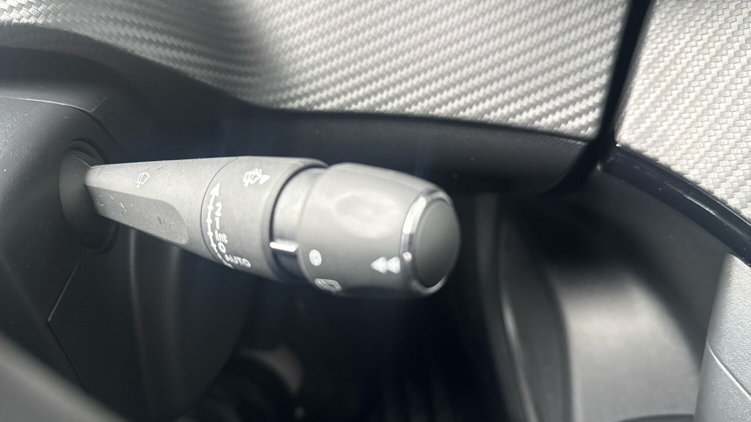 Used Peugeot 2008 2024 for sale - 77794786: Photo 28