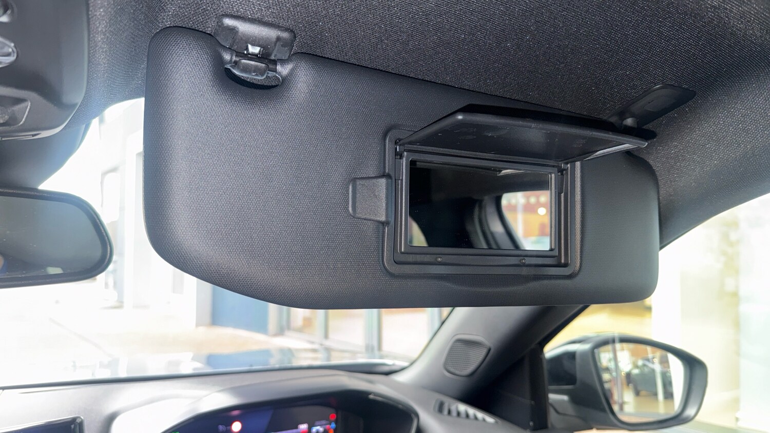 Used Peugeot 2008 2024 for sale - 77794786: Photo 37