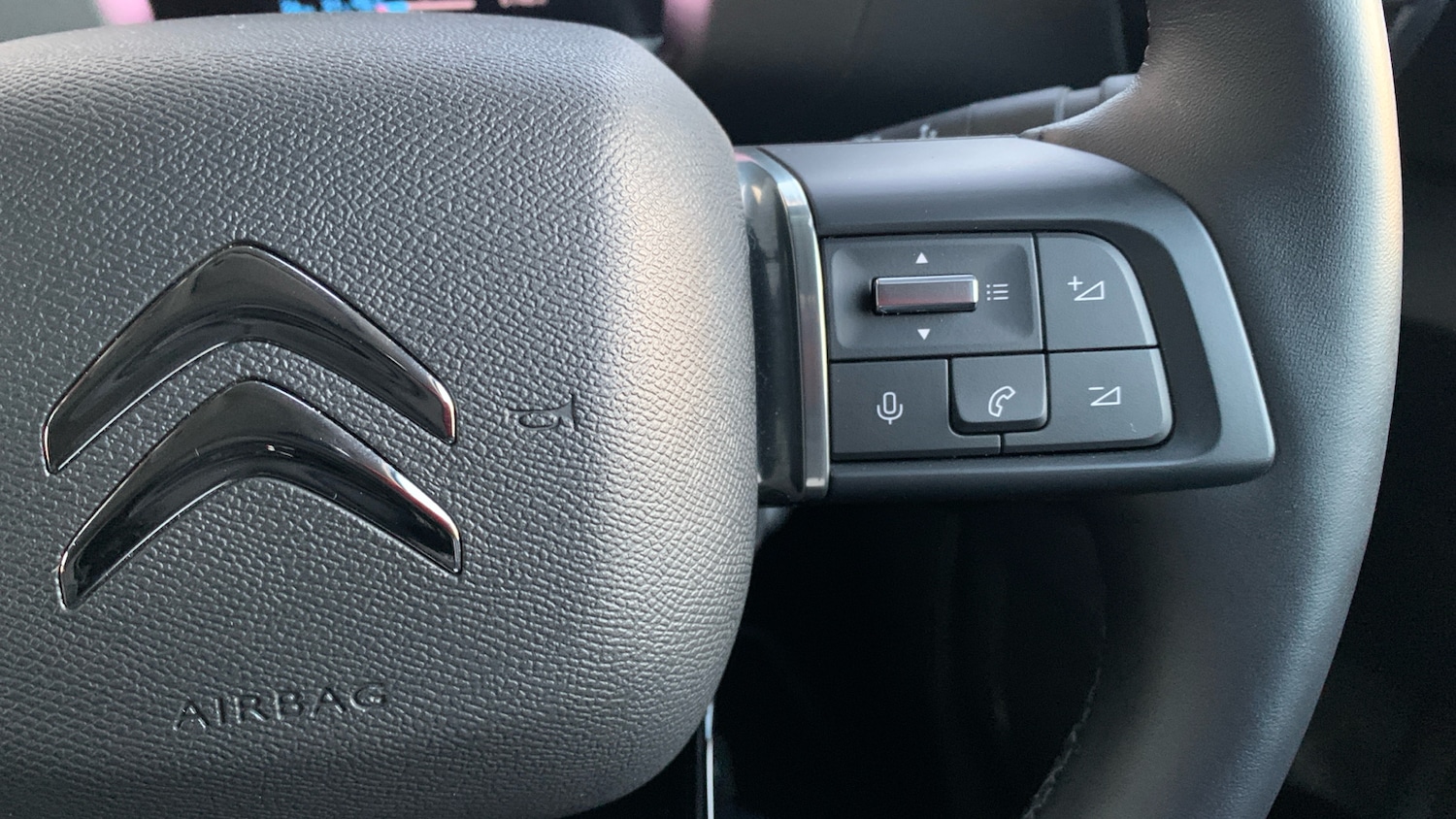 Used Citroen C4 2024 for sale - 76977323: Photo 25