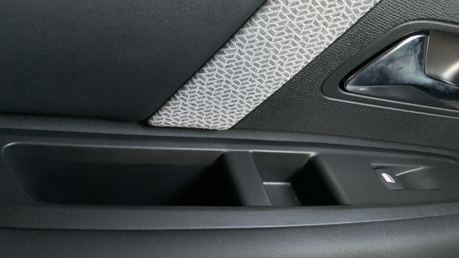 Used Citroen C4 2024 for sale - 76977323: Photo 42