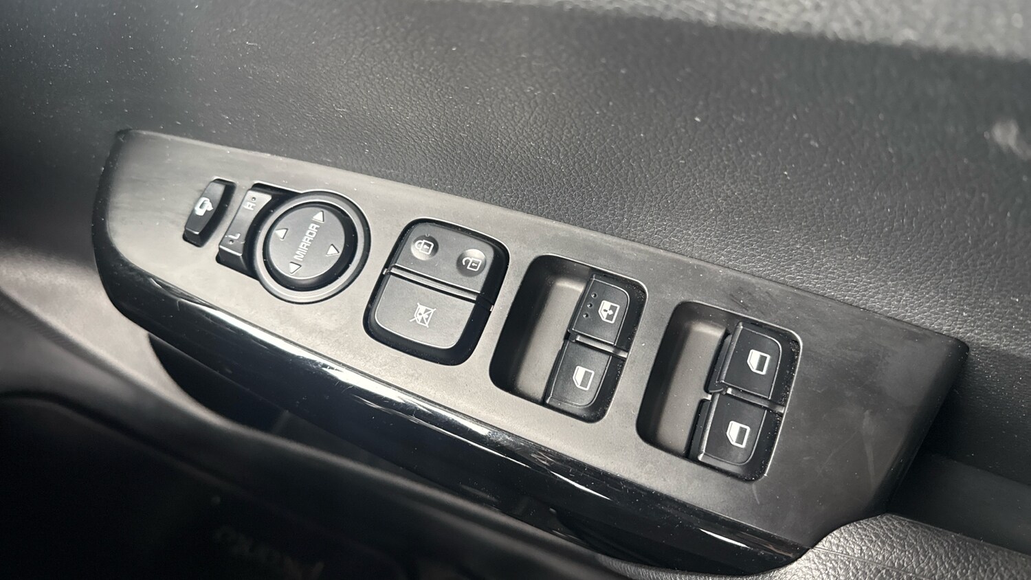 Used Kia Picanto 2023 for sale - 77684988: Photo 22