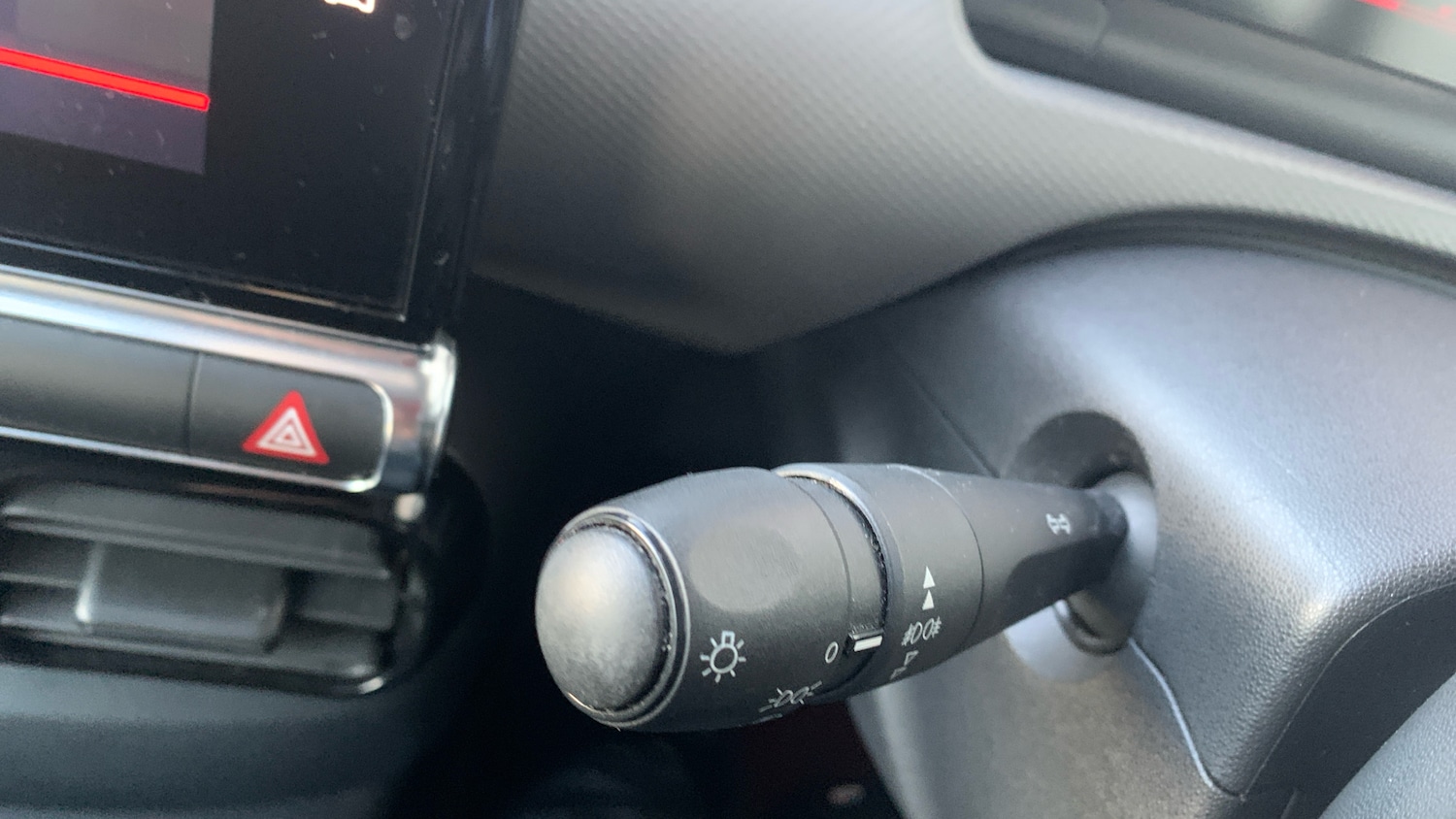 Used Citroen C4 Cactus 2019 for sale - 76866806: Photo 27