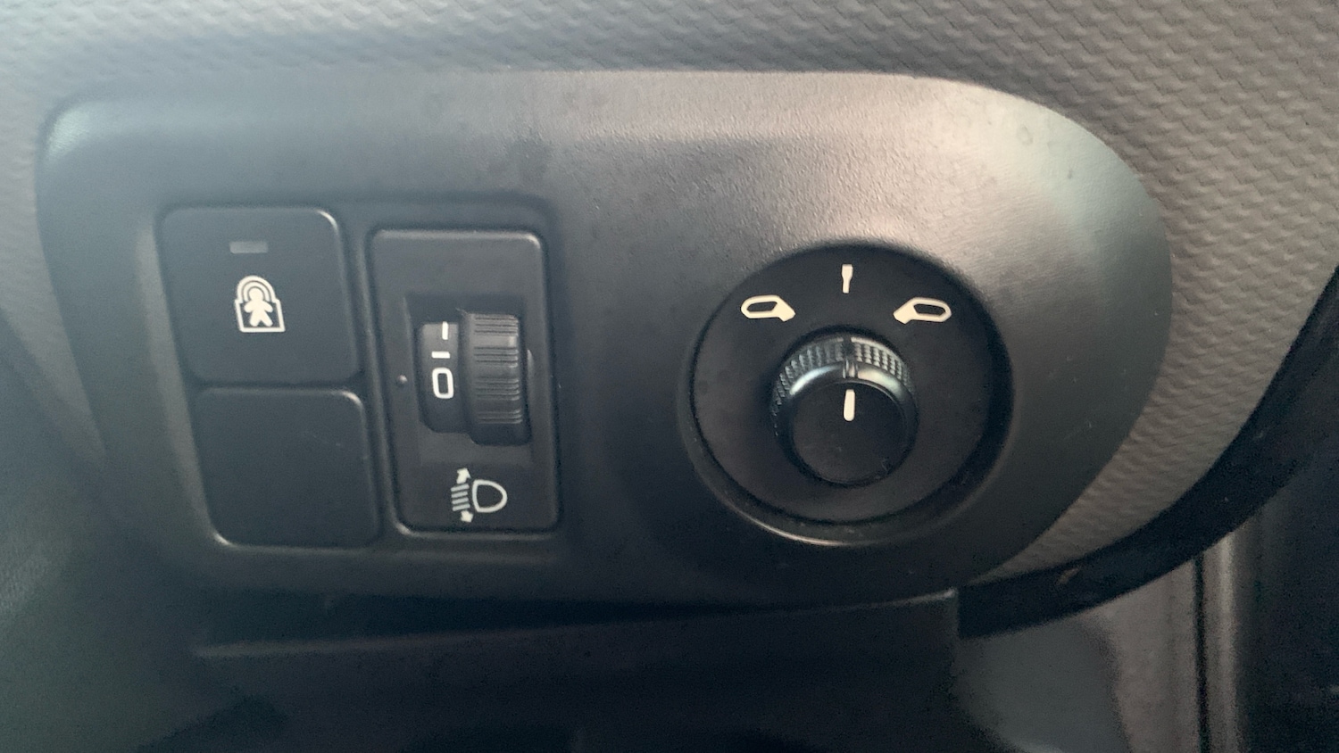 Used Citroen C4 Cactus 2019 for sale - 76866806: Photo 33