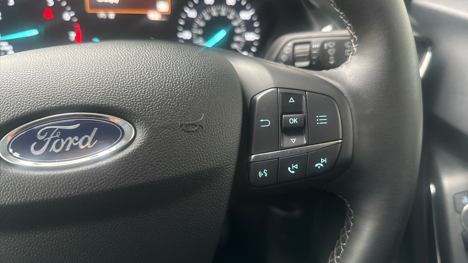 Used Ford Puma 2023 for sale - 77332403: Photo 24