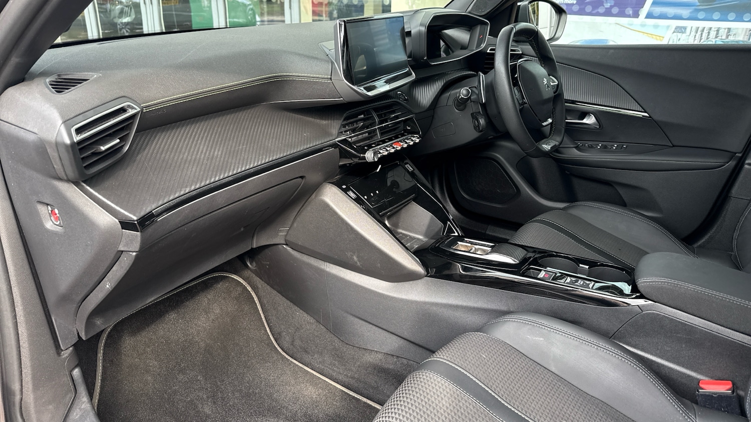 Used Peugeot 2008 2022 for sale - 76095563: Photo 12