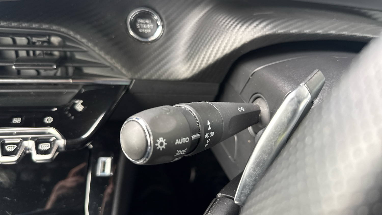 Used Peugeot 2008 2022 for sale - 76095563: Photo 27