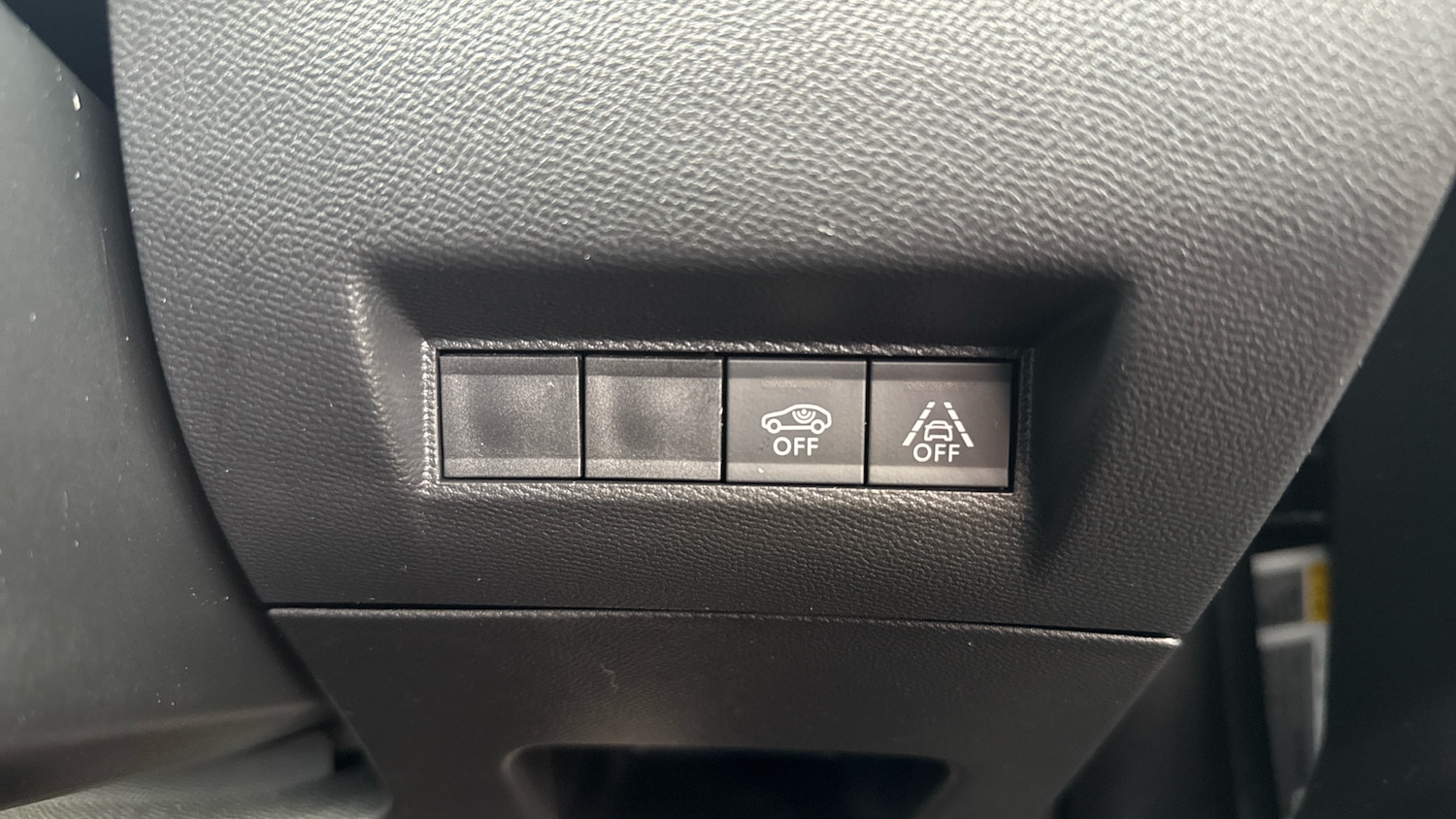 Used Peugeot 2008 2022 for sale - 76095563: Photo 34