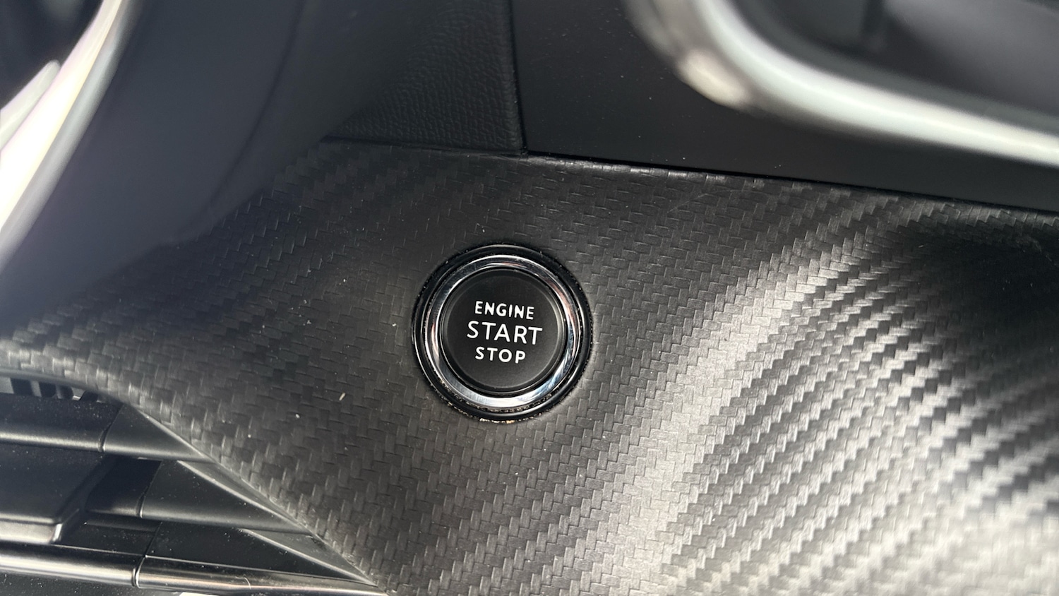 Used Peugeot 2008 2022 for sale - 76095563: Photo 40