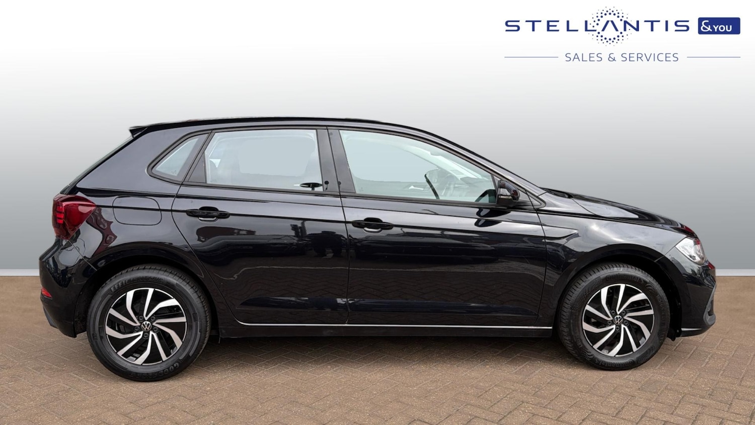 Used Volkswagen Polo 2023 for sale - 78205954: Photo 2