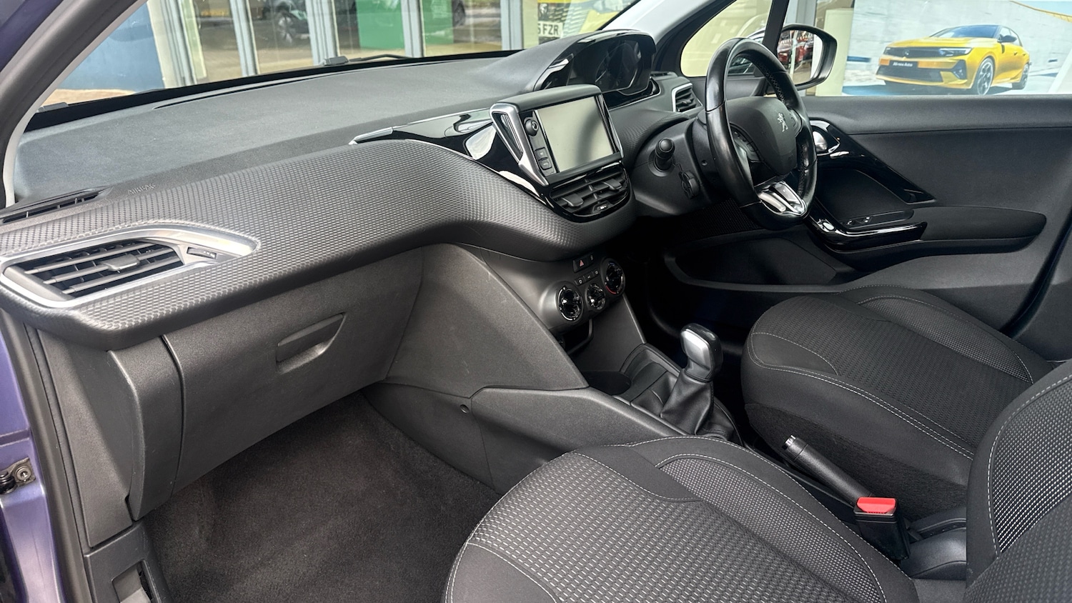 Used Peugeot 208 2016 for sale - 77710717: Photo 12