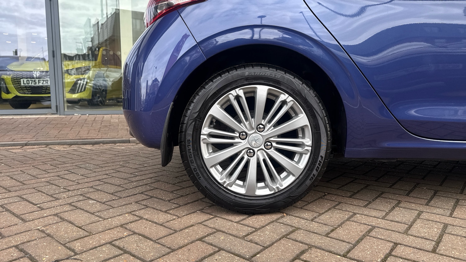 Used Peugeot 208 2016 for sale - 77710717: Photo 16