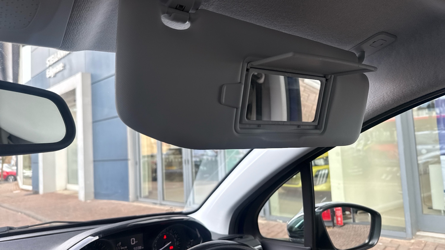 Used Peugeot 208 2016 for sale - 77710717: Photo 37