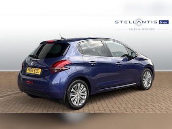 Used Peugeot 208 2016 for sale - 77710717: Photo