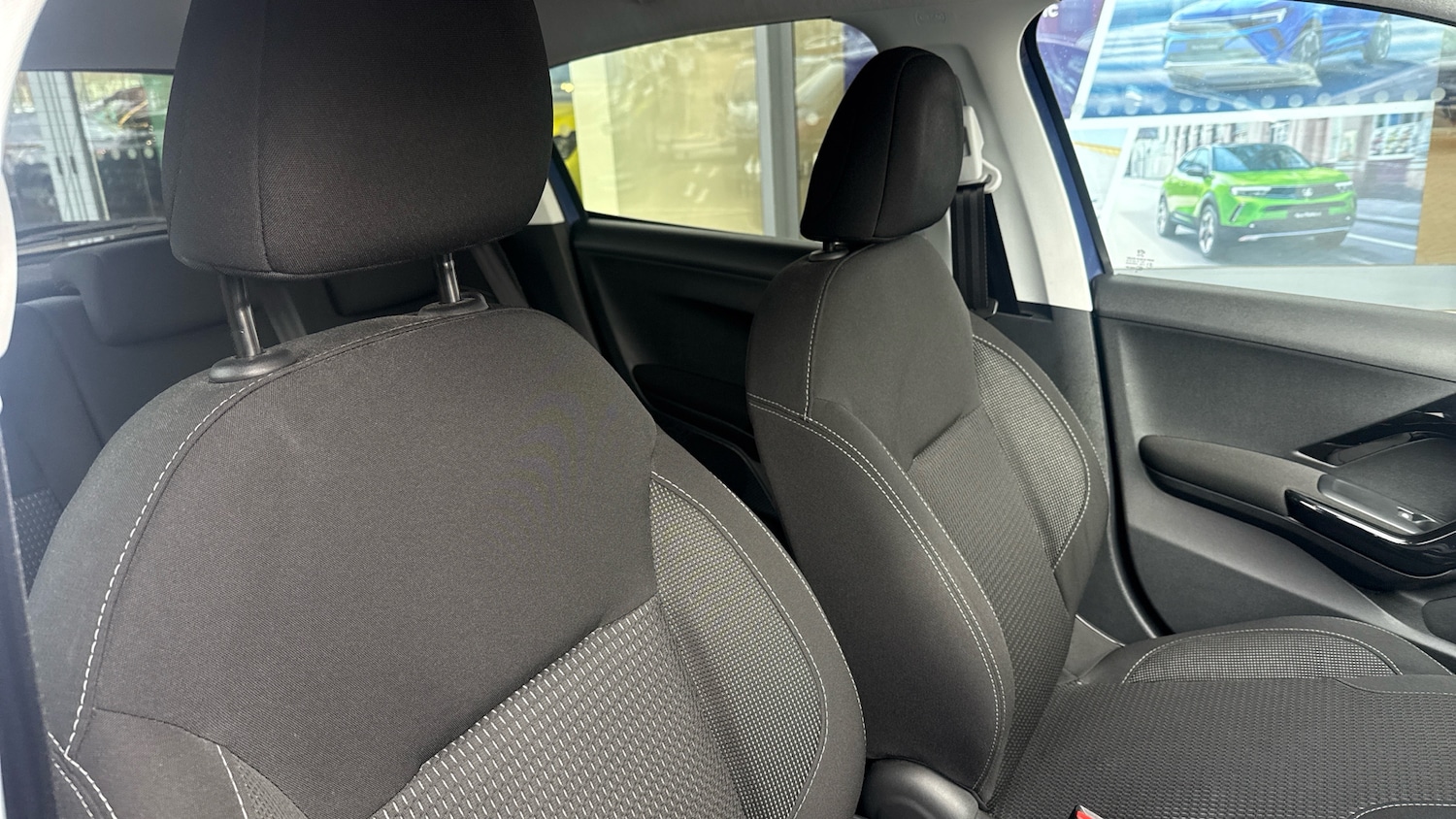 Used Peugeot 208 2016 for sale - 77710717: Photo 40