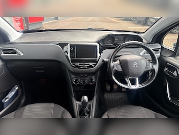 Used Peugeot 208 2016 for sale - 77710717: Photo