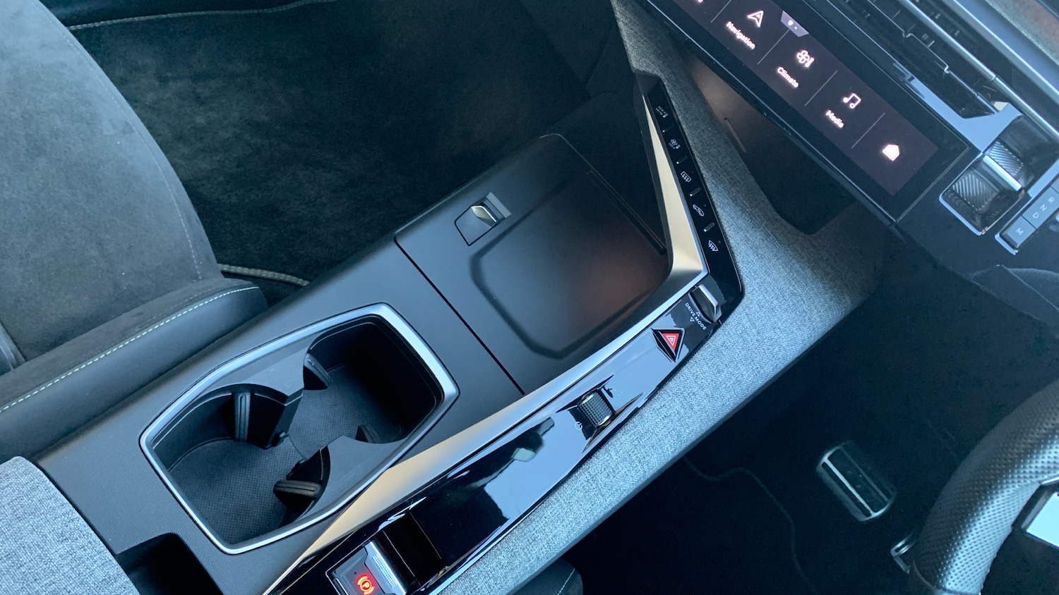 Used Peugeot 5008 2024 for sale - 77231228: Photo 21