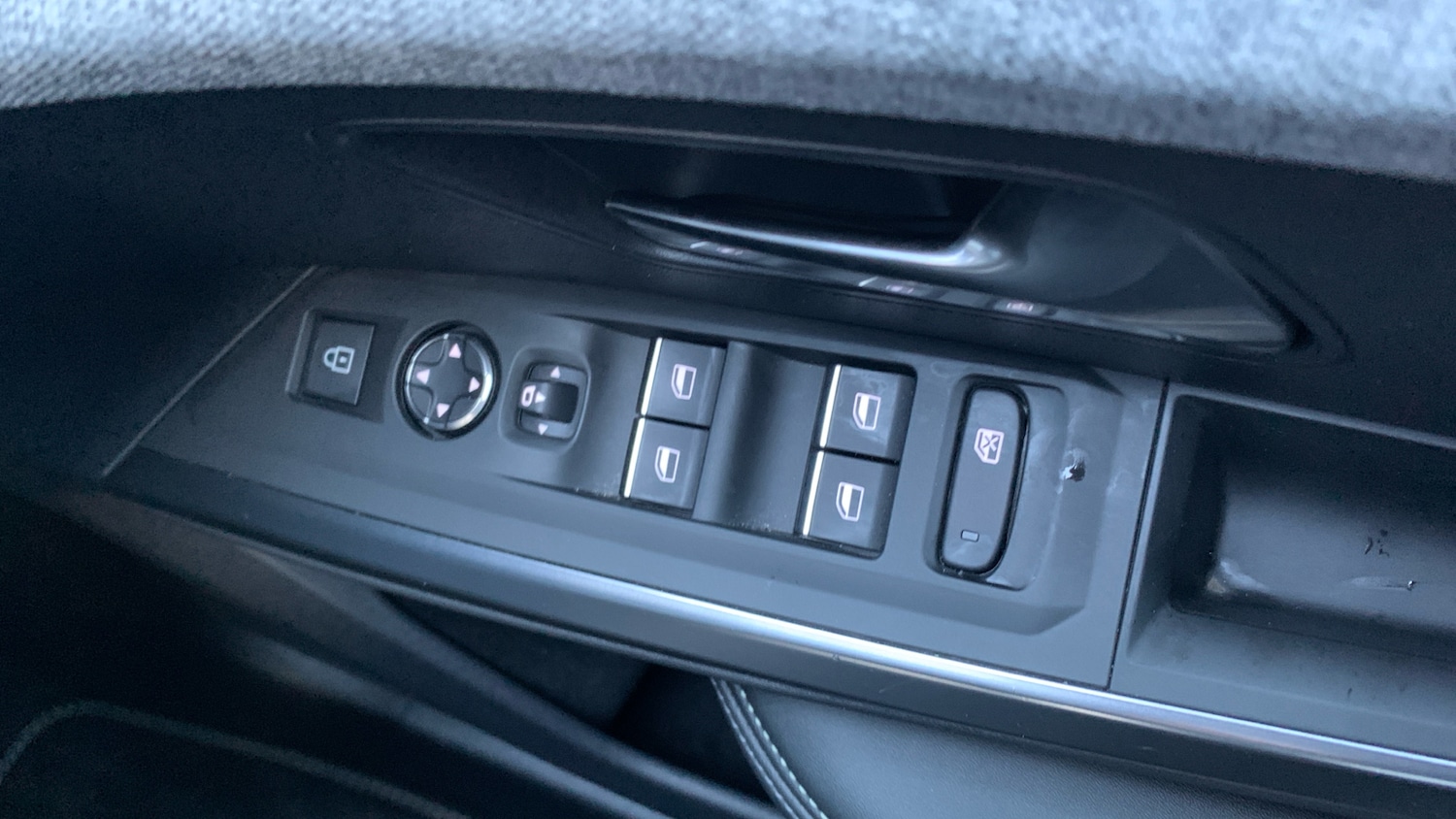 Used Peugeot 5008 2024 for sale - 77231228: Photo 23