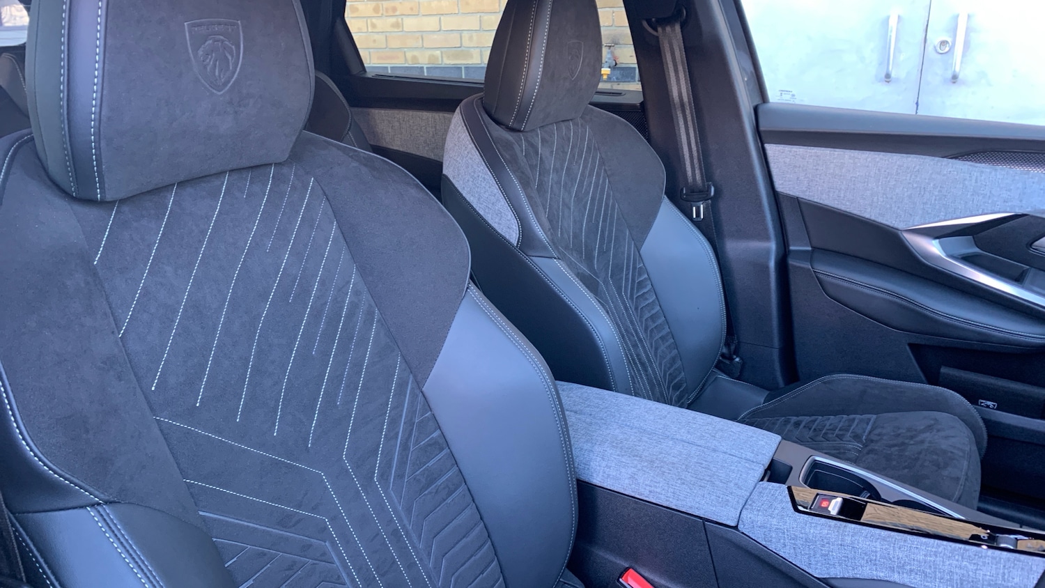 Used Peugeot 5008 2024 for sale - 77231228: Photo 43