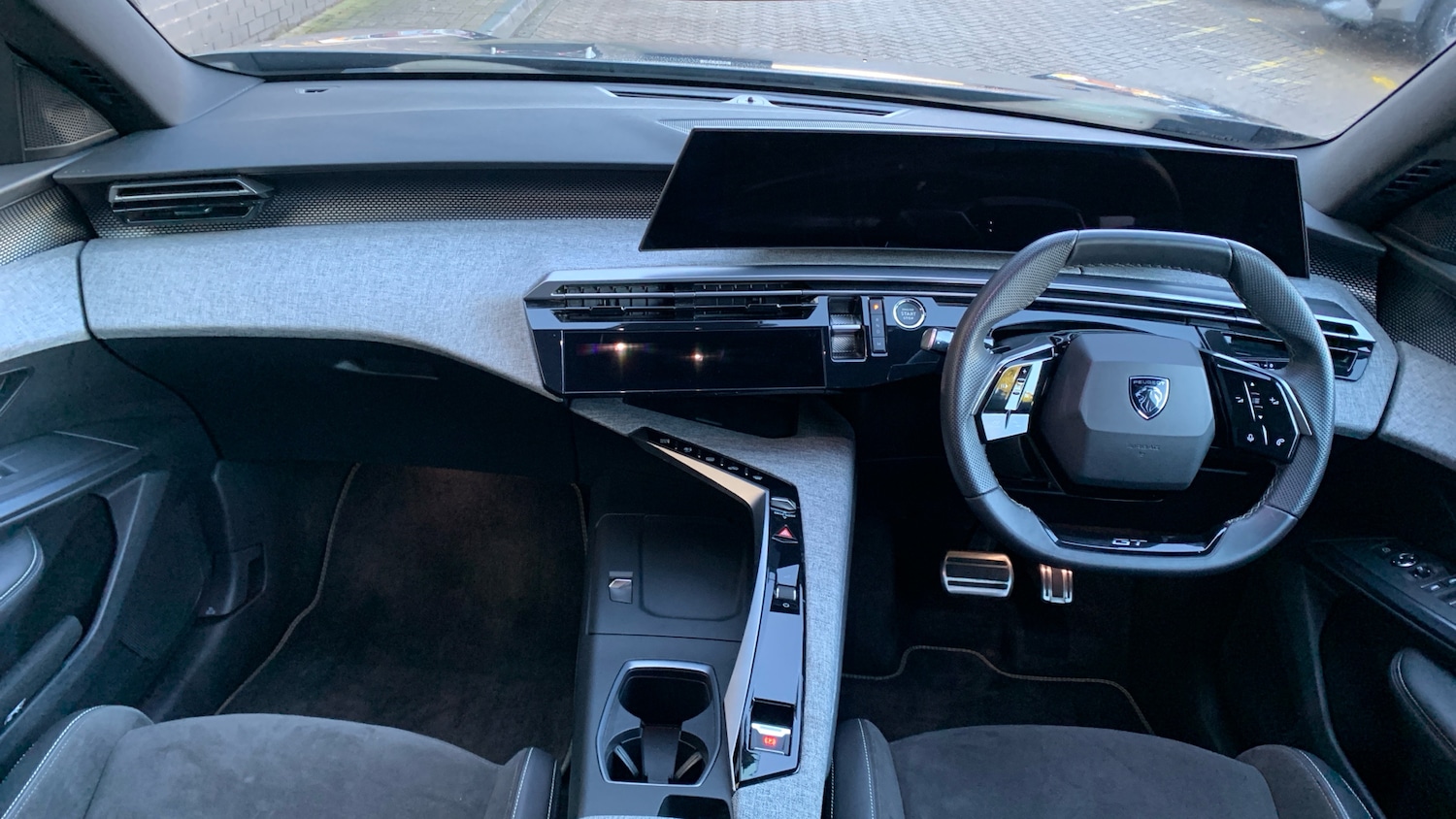 Used Peugeot 5008 2024 for sale - 77231228: Photo 5