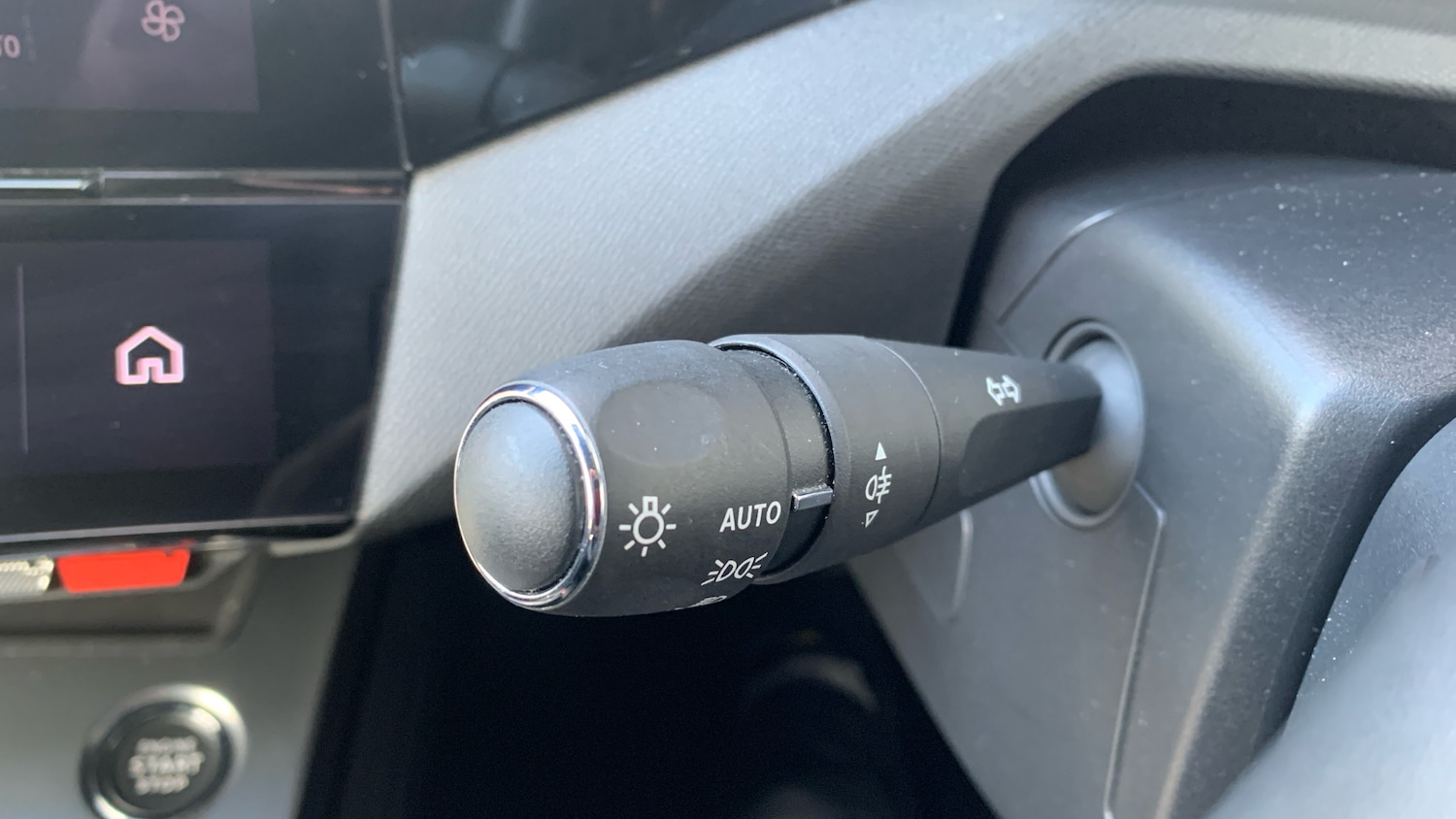 Used Peugeot 308 2022 for sale - 77401112: Photo 27