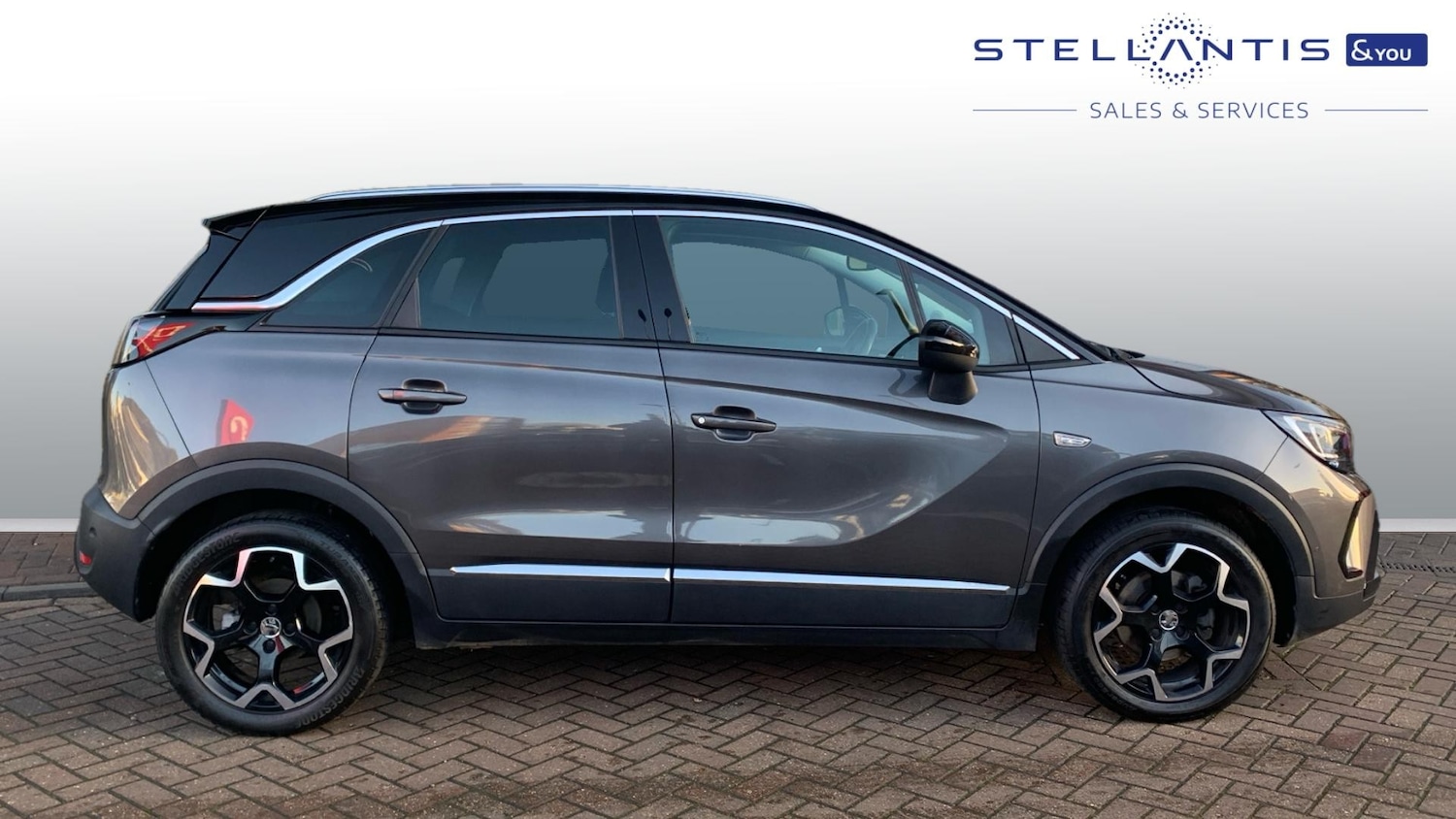 Used Vauxhall Crossland 2022 for sale - 76772588: Photo 2