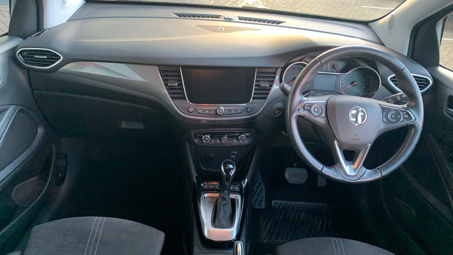 Used Vauxhall Crossland 2022 for sale - 76772588: Photo 4