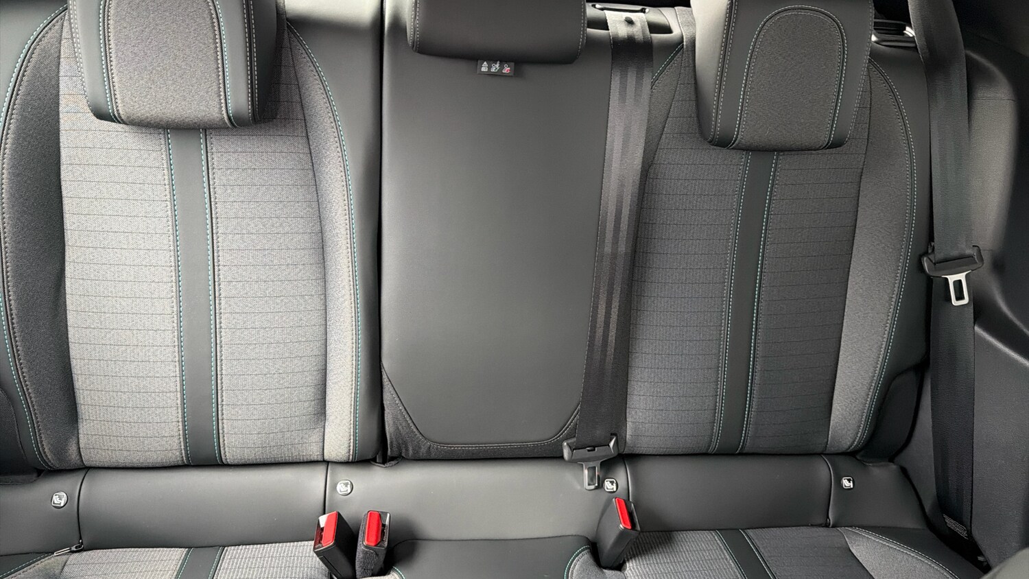 Used Peugeot 208 2023 for sale - 78205948: Photo 25