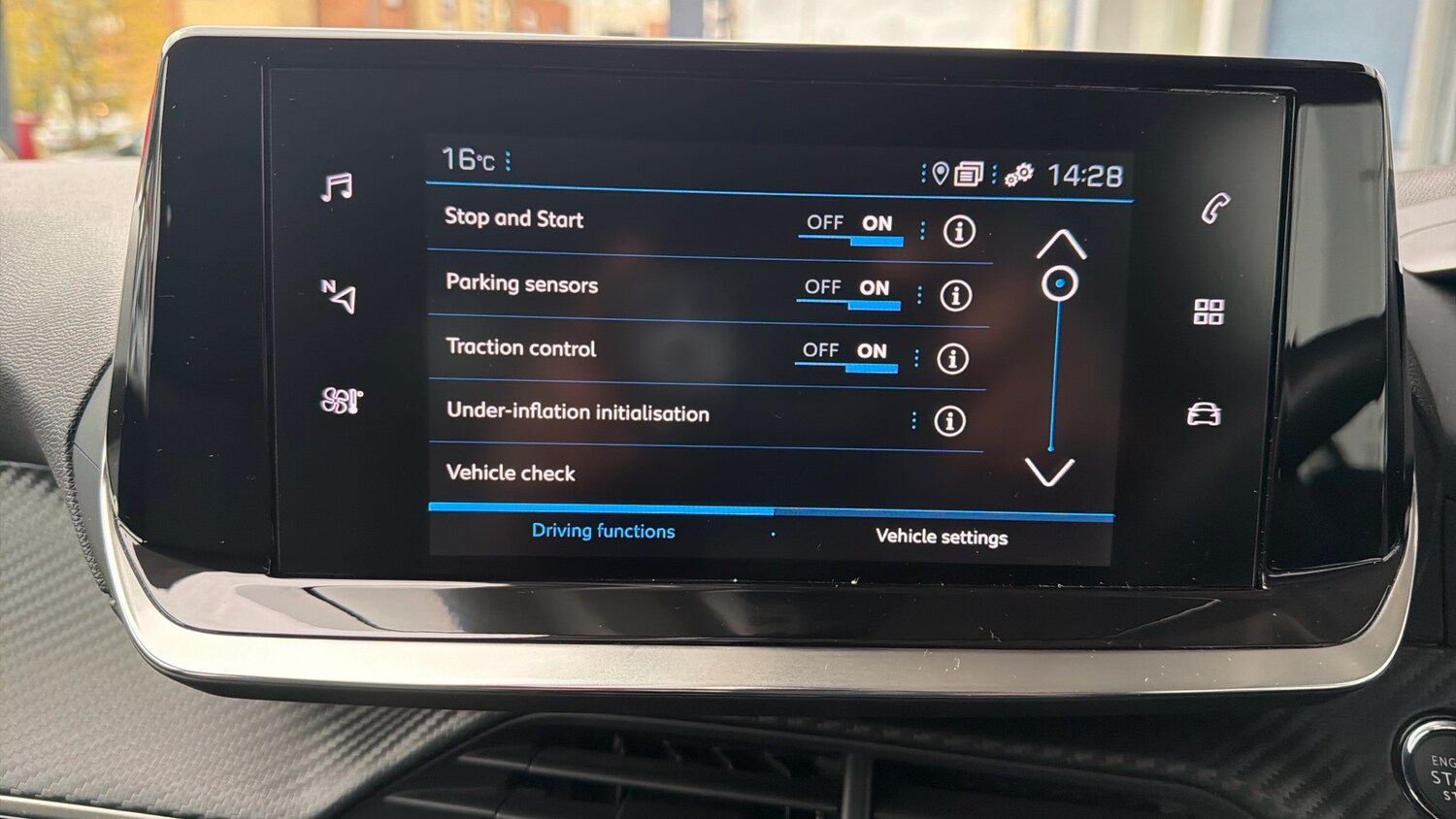 Used Peugeot 208 2023 for sale - 78205948: Photo 30