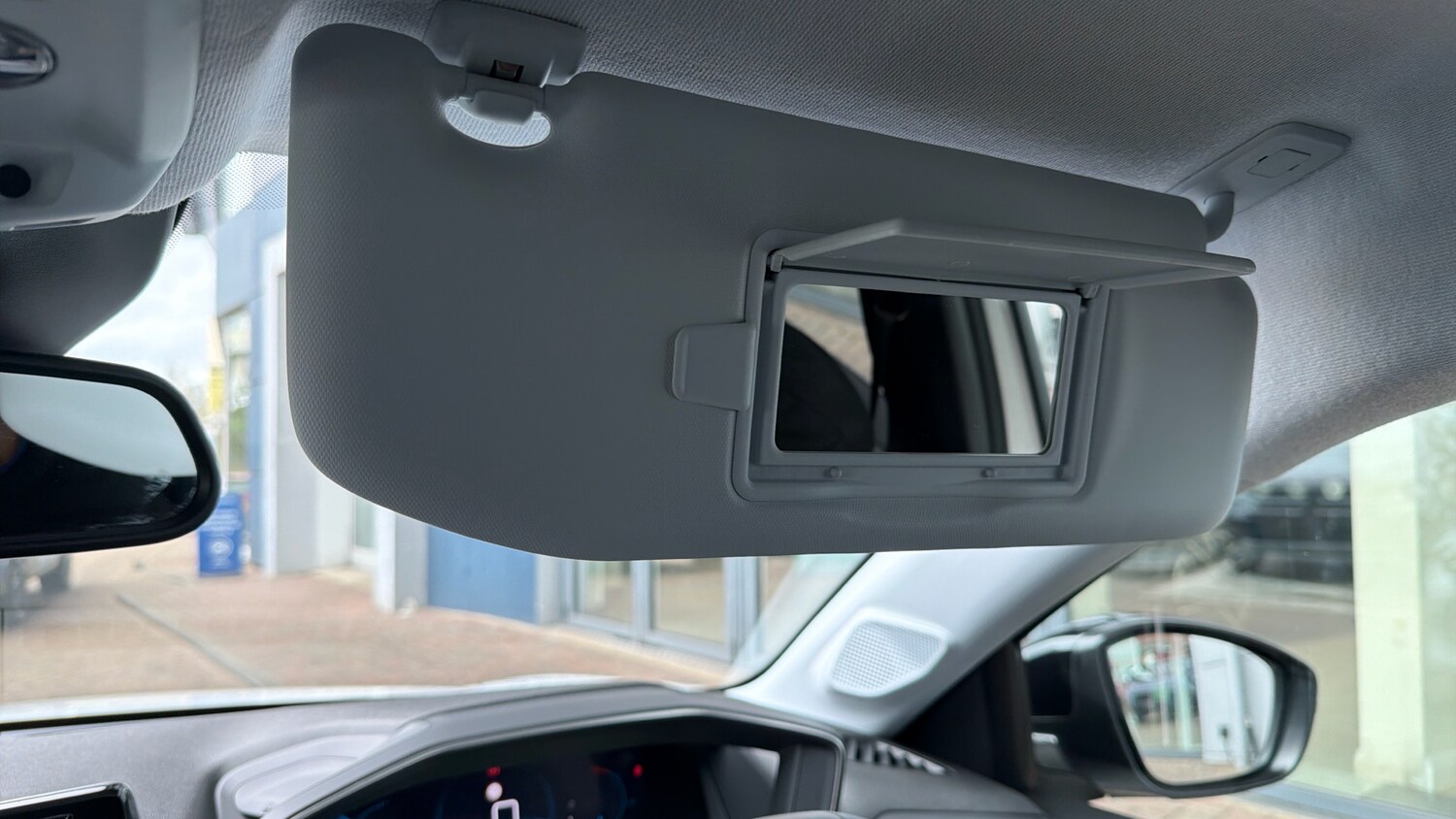 Used Peugeot 208 2023 for sale - 78205948: Photo 38