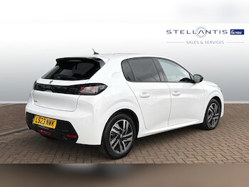 Used Peugeot 208 2023 for sale - 78205948: Photo