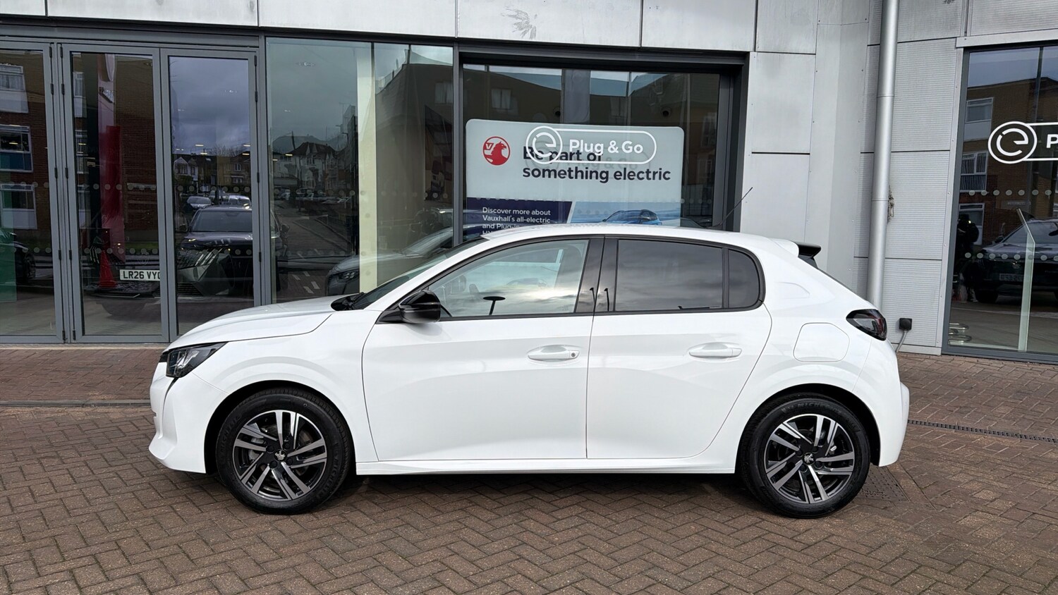 Used Peugeot 208 2023 for sale - 78205948: Photo 6